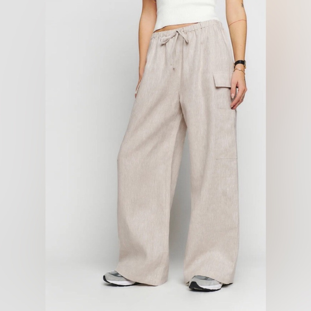 Reformation Ethan Linen Cargo Pants in Oat